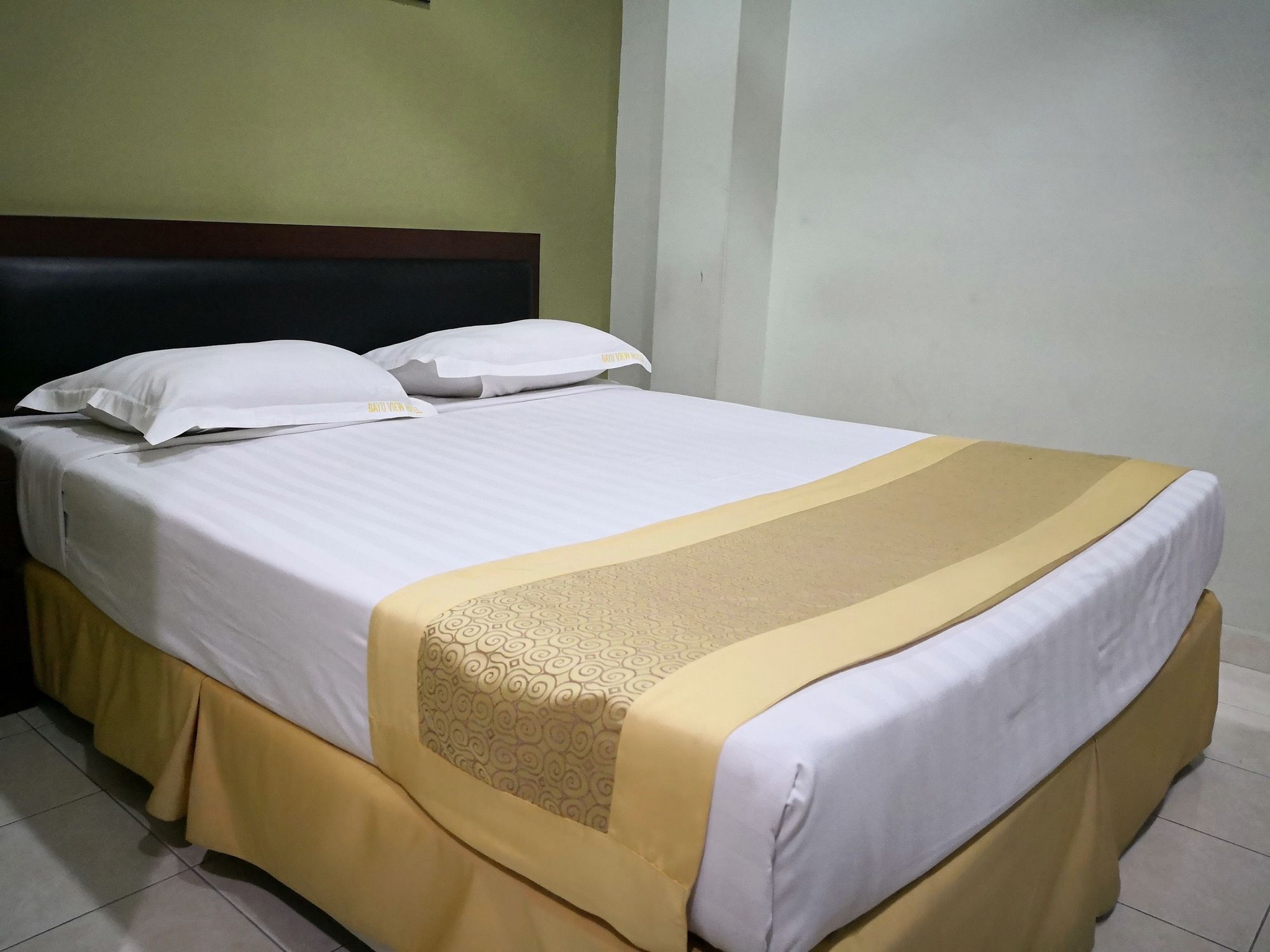 Bayu View Hotel Кланг Экстерьер фото