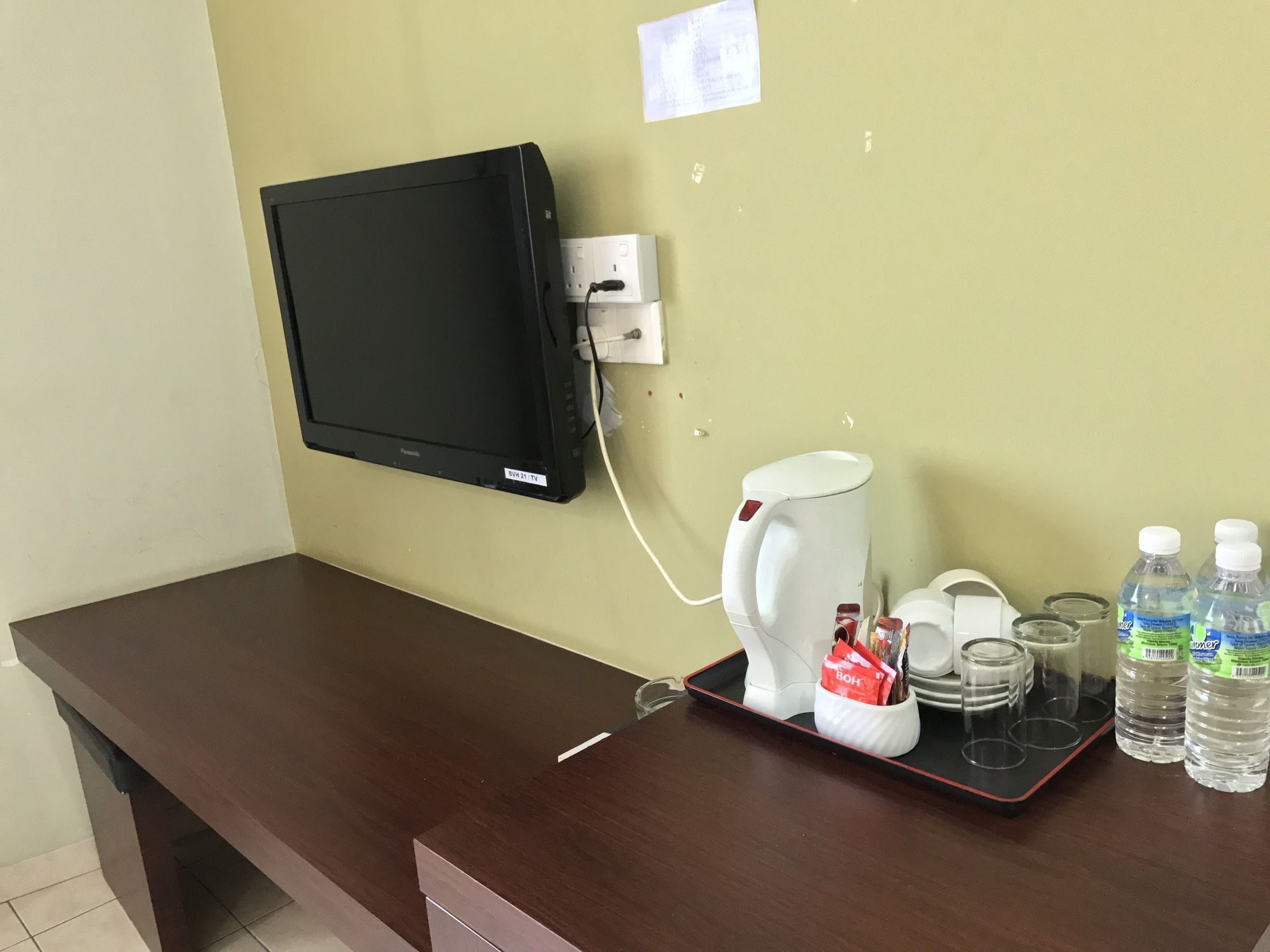 Bayu View Hotel Кланг Экстерьер фото